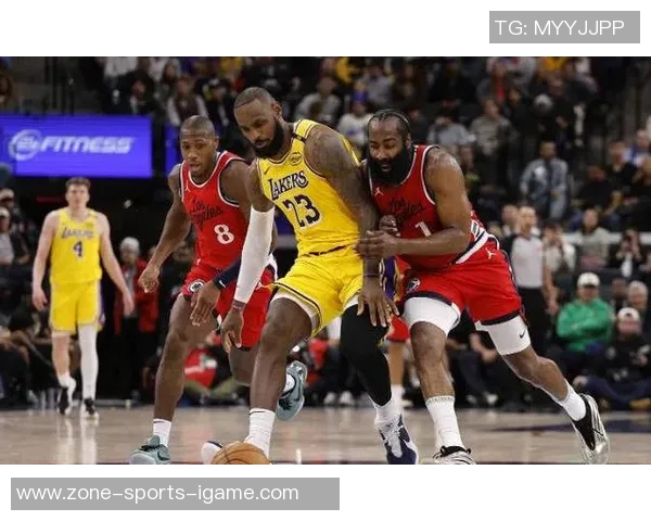 东契奇狂砍40分主宰洛城德比哈登遭遇BIG3围攻陷入低谷